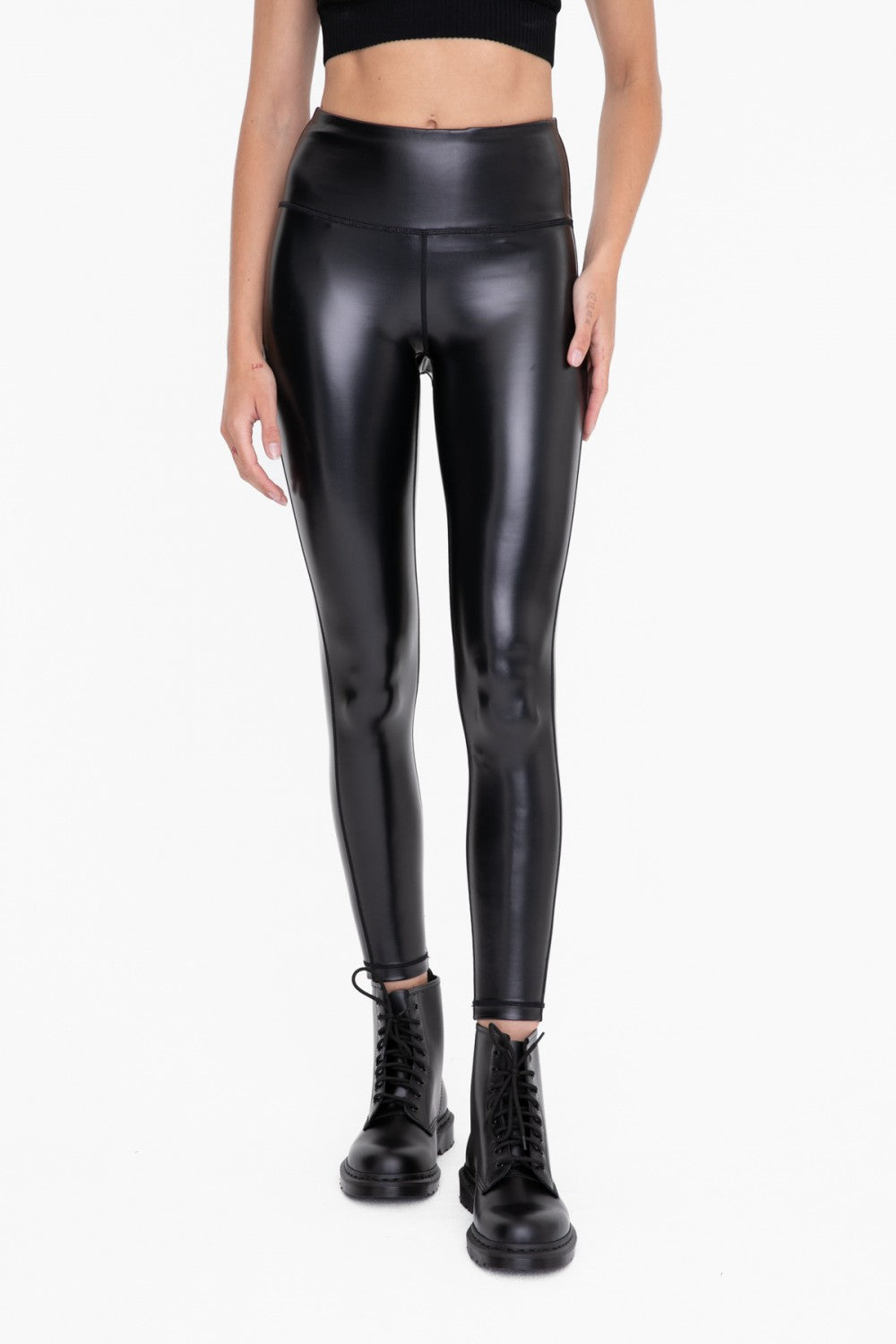MonoB Glossy Liquid Highwaist Leggings