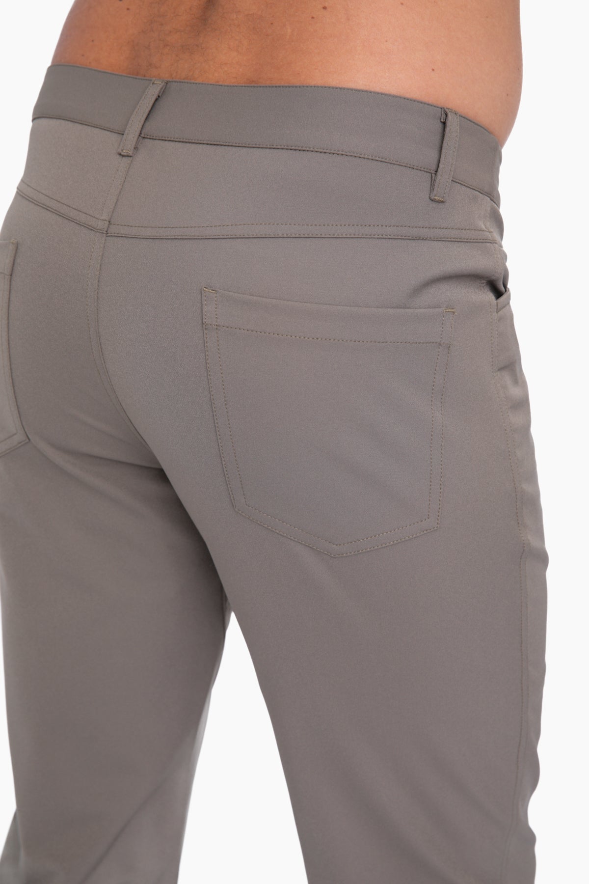 MEN'S - 5 Pocket Golf Pants - Olive