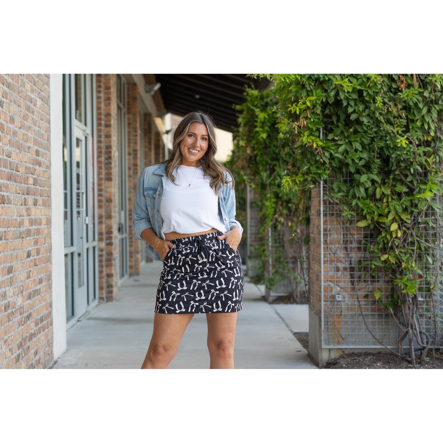 The Millie -  White Bow Jogger Skirt