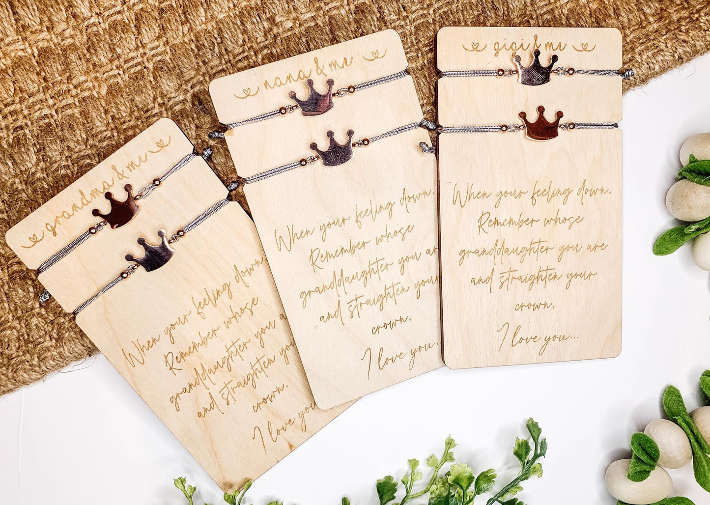 Gigi/Grandma/Nana & Me Wooden Card with Bracelets-