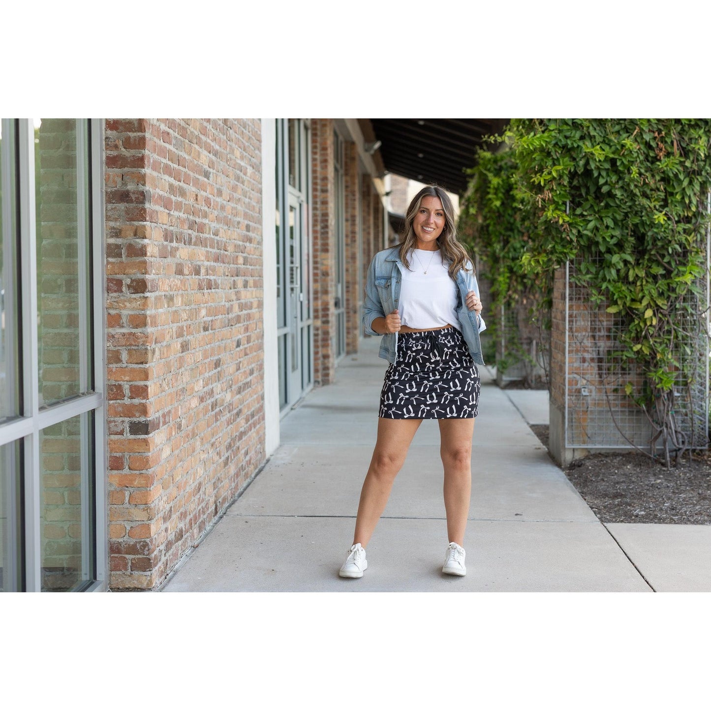 The Millie -  White Bow Jogger Skirt