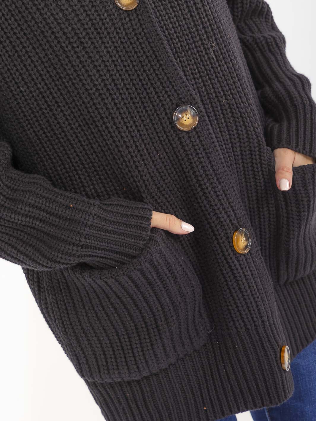 Ribbed Knit Cardigan in Black
