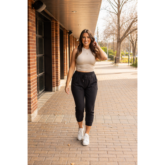 The Sierra - Cropped Joggers