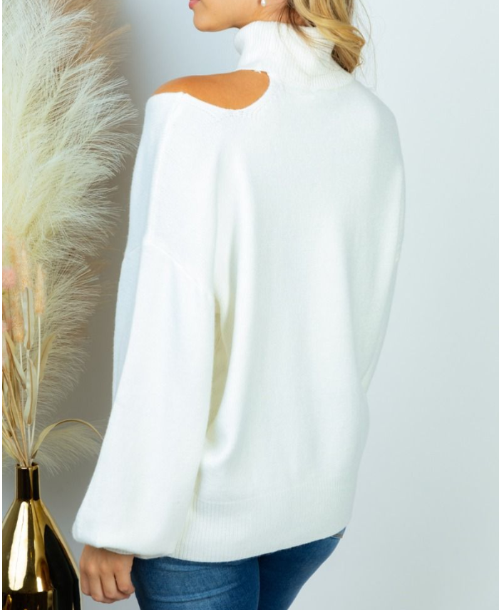 Slice of Heaven Cutout Sweater - Snow