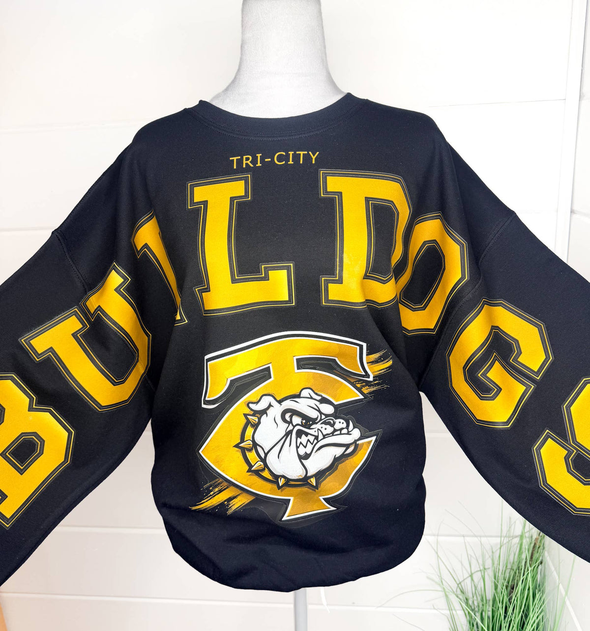 Oversized Mascot Sweater Team Sweatshirt School Spirit: Black / Unisex 3x