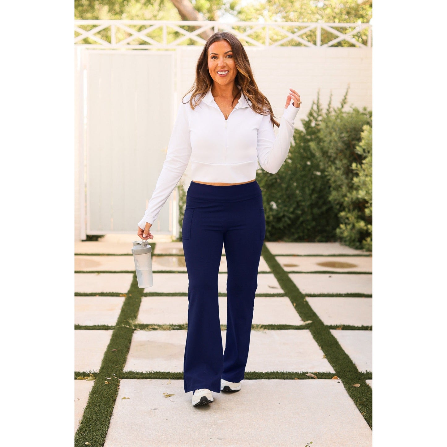 The Mila -  NAVY Bootcut Leggings with Pockets