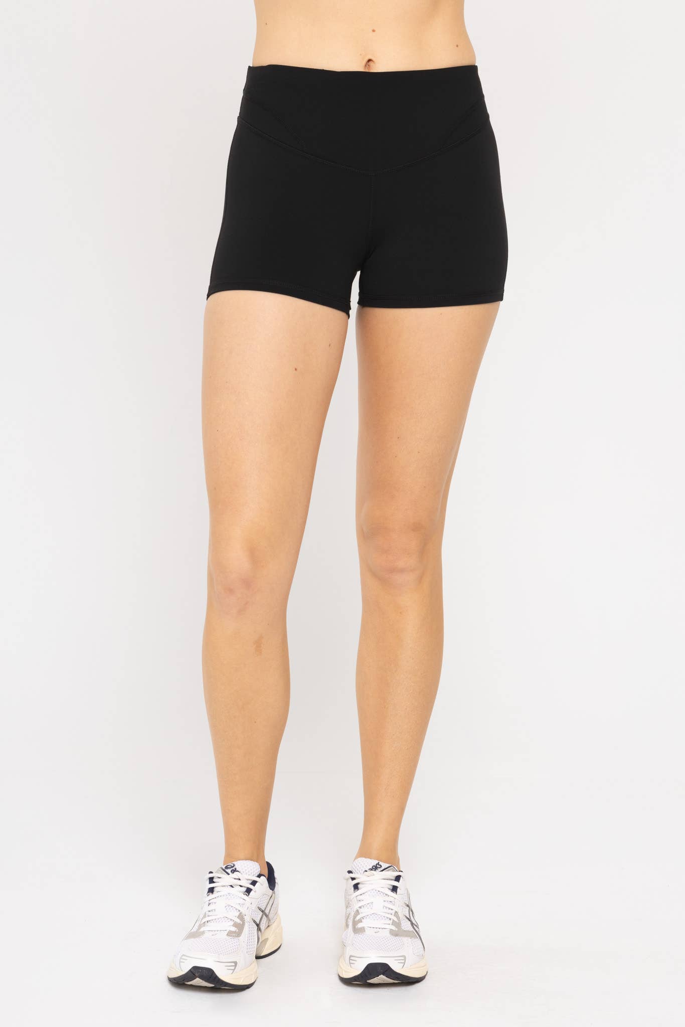 Contour Seam Biker Shorts in Black